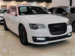 کرایسلەر 300